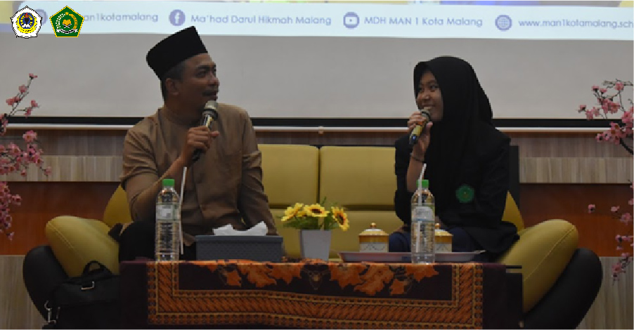 BEKALI SANTRI TENTANG FIKIH MUNAKAHAT, MA’HAD DARUL HIKMAH ADAKAN SEMINAR BERSAMA KH. ACHMAD SHAMPTON, S.HI., M.Ag