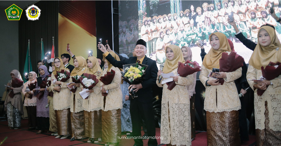 Wisudawan MAN 1 Kota Malang, Terbanglah Tinggi Menggapai Cita-Cita